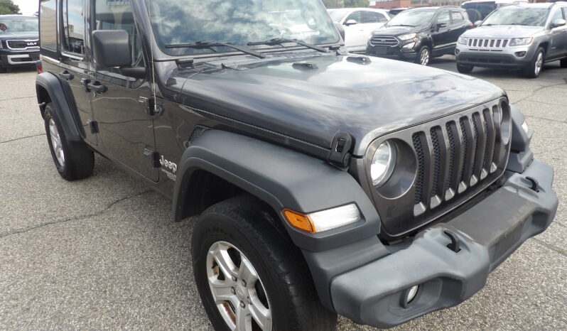 
2019 Jeep Wrangler Unlimited Sport S SUV full									