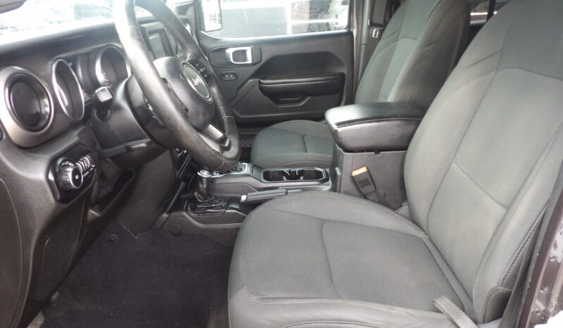 
2019 Jeep Wrangler Unlimited Sport S SUV full									