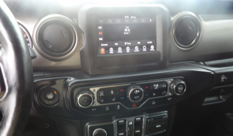 
2019 Jeep Wrangler Unlimited Sport S SUV full									