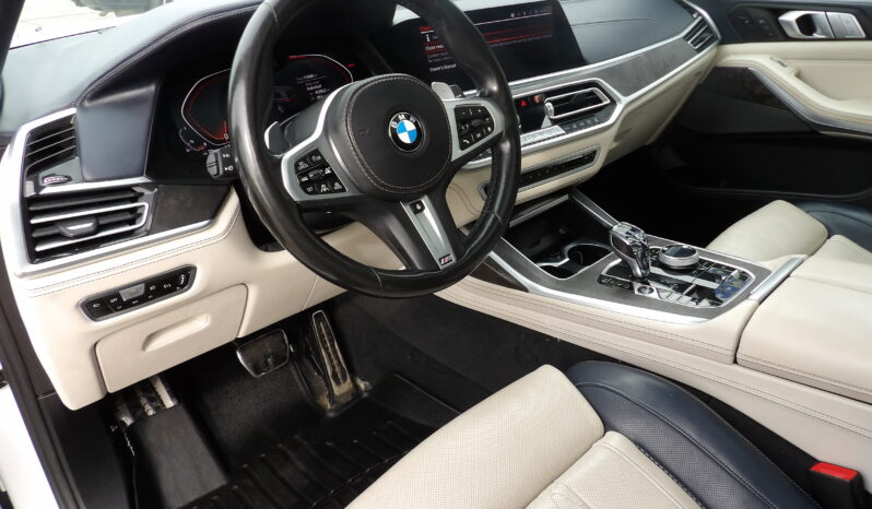 
2019 BMW X7 xDrive50i SUV full									