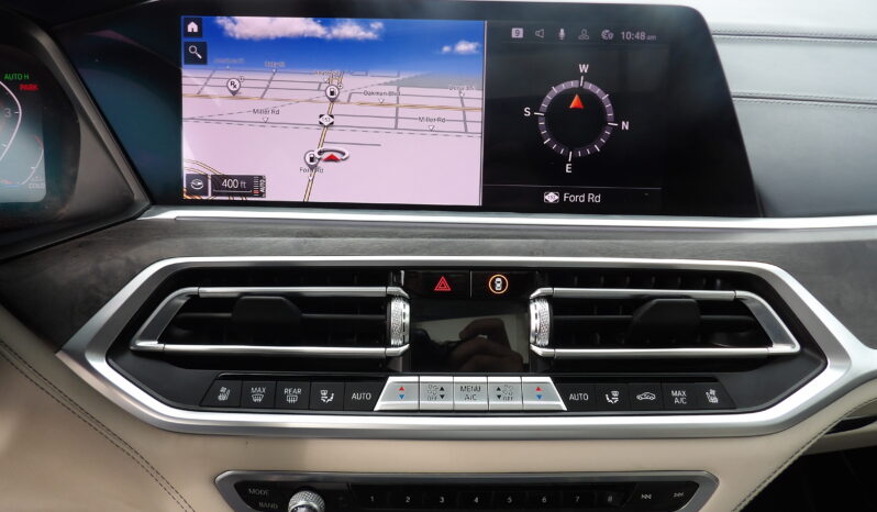 
2019 BMW X7 xDrive50i SUV full									