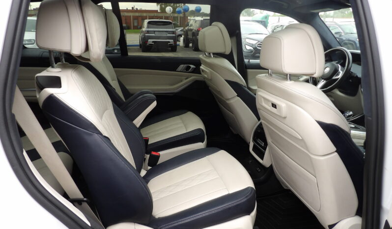 
2019 BMW X7 xDrive50i SUV full									