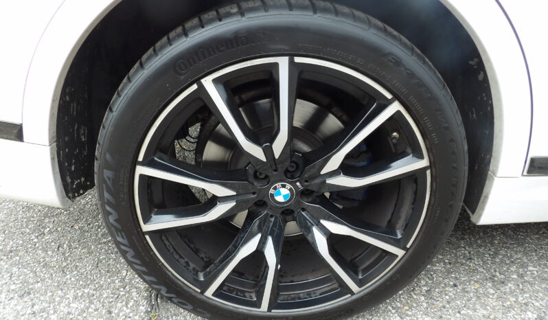 
2019 BMW X7 xDrive50i SUV full									