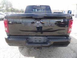 
2025 Ram 2500 Limited Crew Cab full									