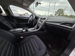 
										2014 Ford Fusion SE Sedan full									