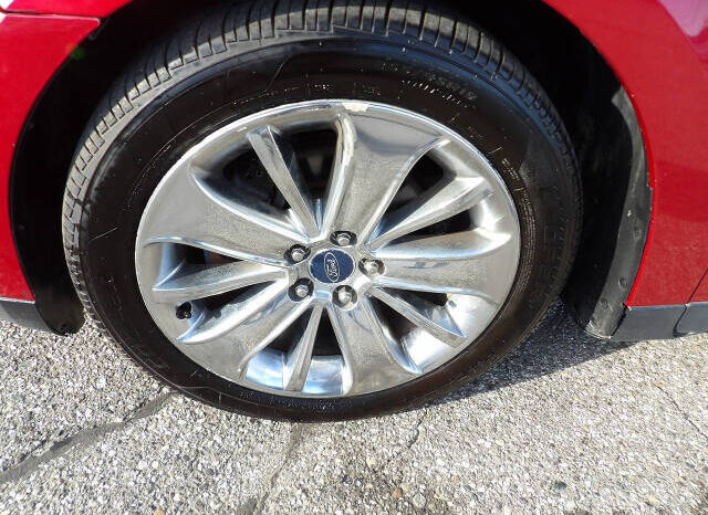 
2012 Ford Taurus Limited Sedan full									
