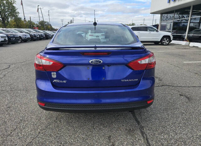 
								2014 Ford Focus Titanium Sedan full									