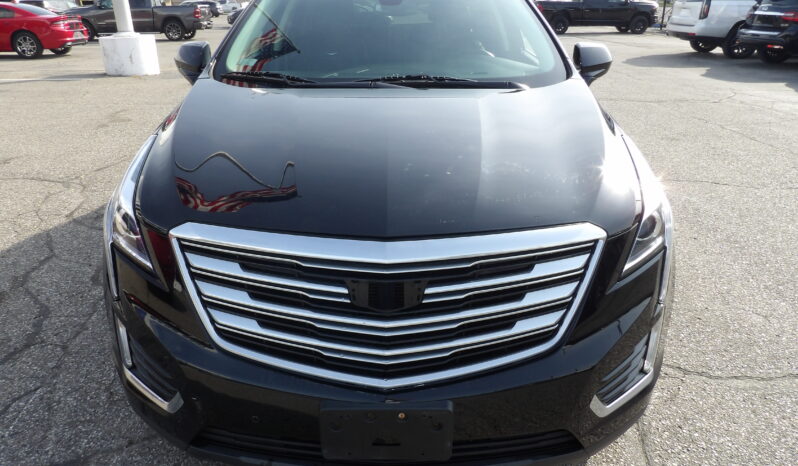 
2019 Cadillac XT5 Luxury SUV full									