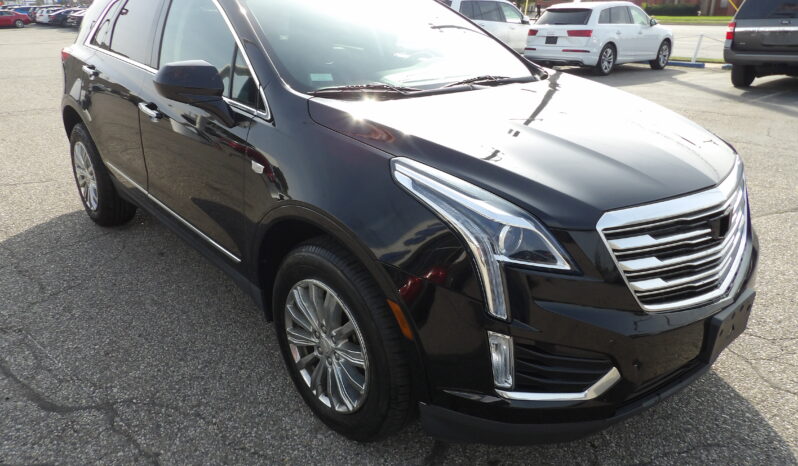 
2019 Cadillac XT5 Luxury SUV full									