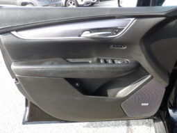 
2019 Cadillac XT5 Luxury SUV full									