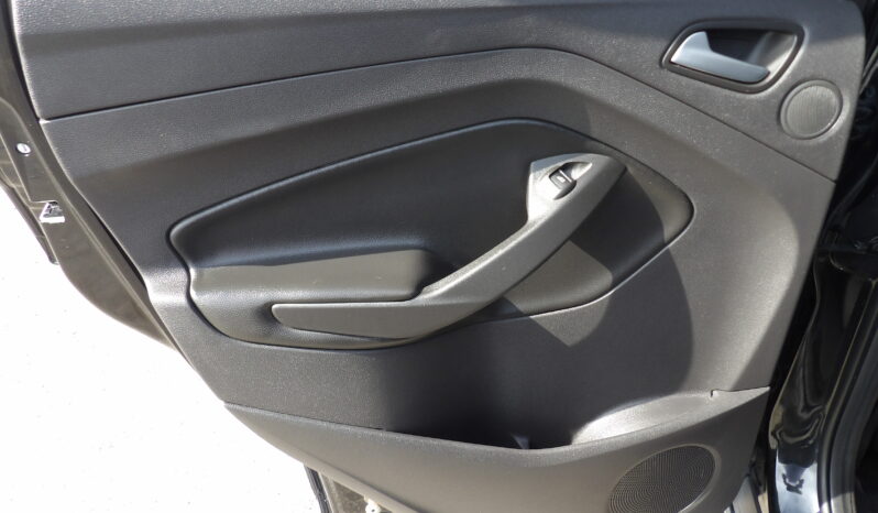 
2013 Ford Escape SE SUV full									
