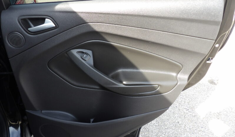 
2013 Ford Escape SE SUV full									