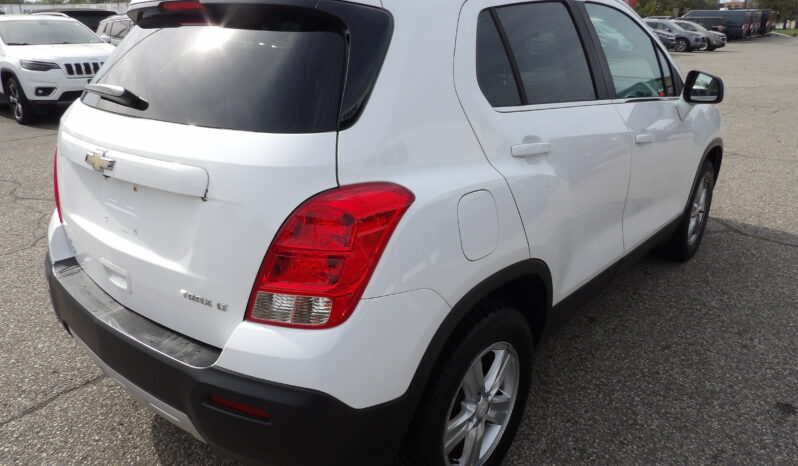 
2016 Chevrolet Trax LT Crossover full									