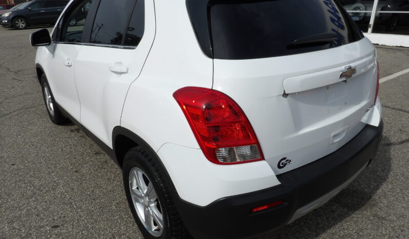 
2016 Chevrolet Trax LT Crossover full									