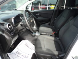 
2016 Chevrolet Trax LT Crossover full									