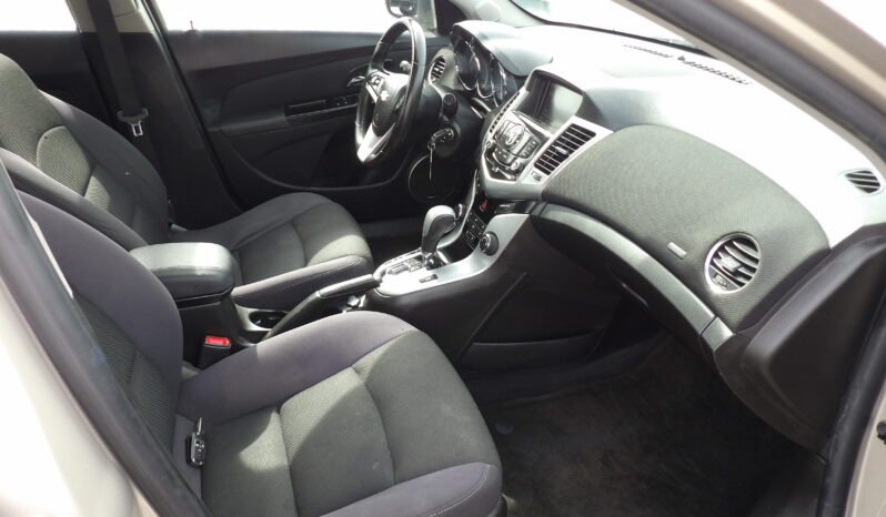 
2014 Chevrolet Cruze 1LT Auto Sedan full									