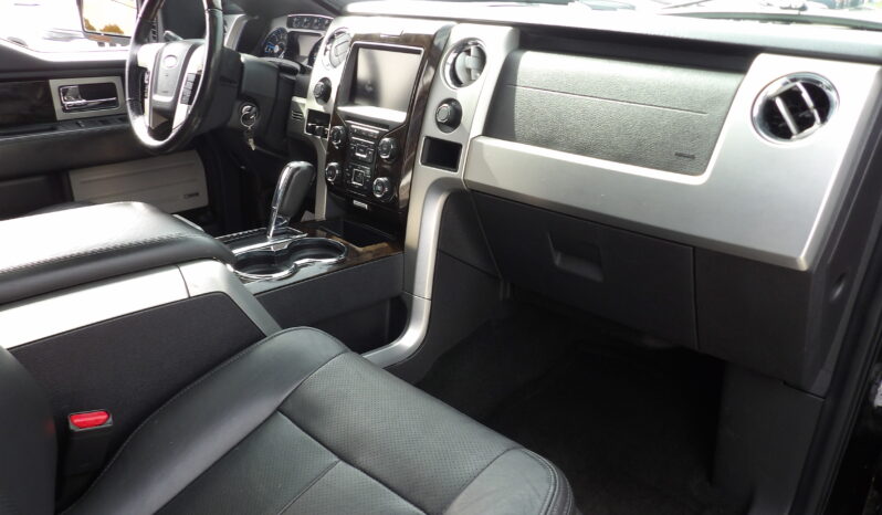 
2013 Ford F-150 Platinum Crew Cab full									