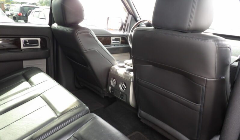 
2013 Ford F-150 Platinum Crew Cab full									