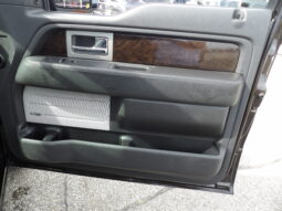 
2013 Ford F-150 Platinum Crew Cab full									