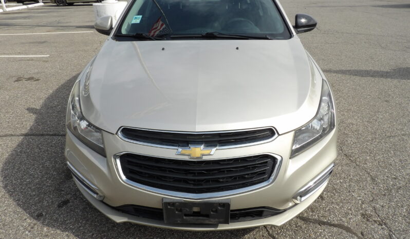 
2015 Chevrolet Cruze 1LT Auto Sedan full									