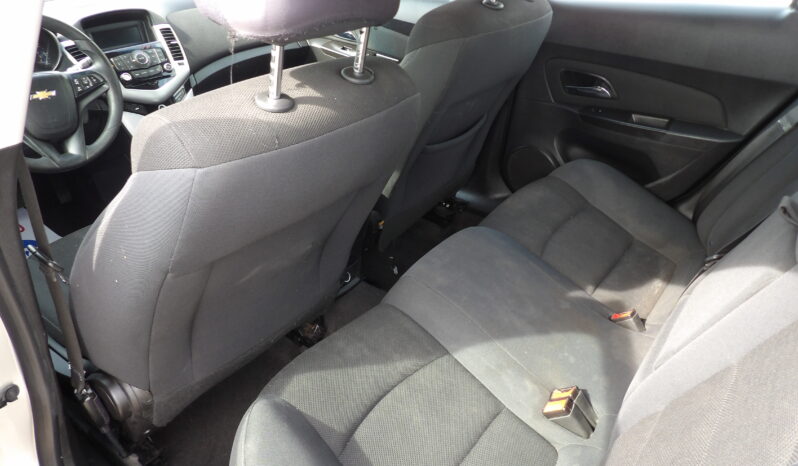 
2015 Chevrolet Cruze 1LT Auto Sedan full									