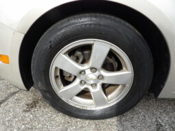 
2015 Chevrolet Cruze 1LT Auto Sedan full									