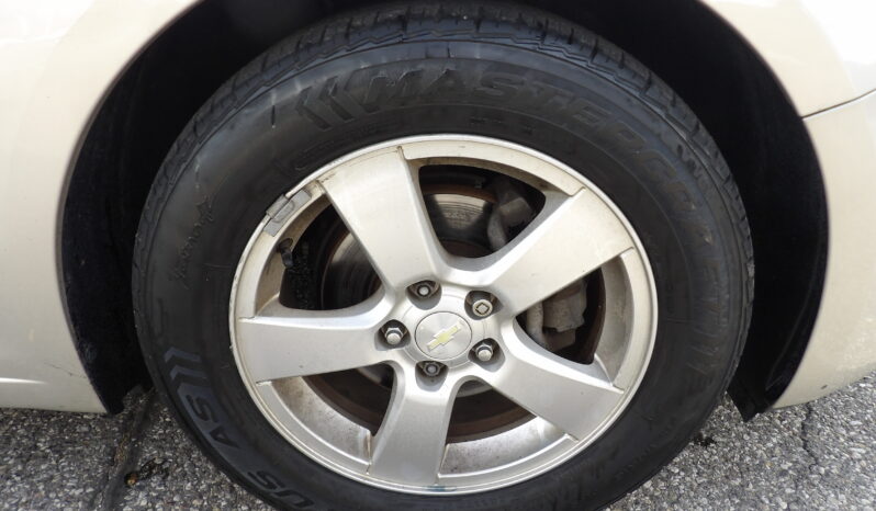 
2015 Chevrolet Cruze 1LT Auto Sedan full									