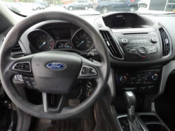 
2017 Ford Escape SE SUV full									