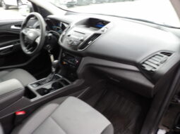 
2017 Ford Escape SE SUV full									