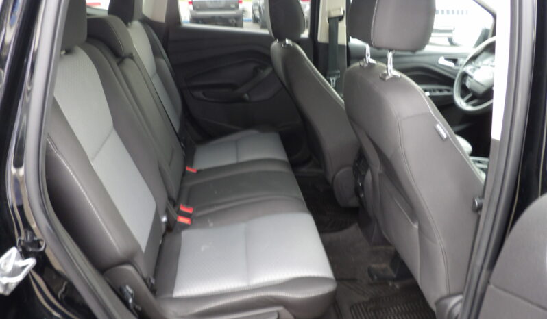 
2017 Ford Escape SE SUV full									