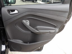
2017 Ford Escape SE SUV full									