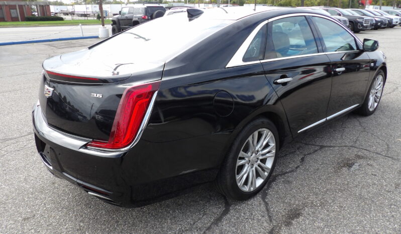 
								2019 Cadillac XTS full									