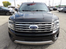 
2018 Ford Expedition MAX XLT SUV full									