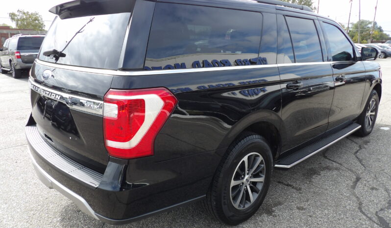 
2018 Ford Expedition MAX XLT SUV full									