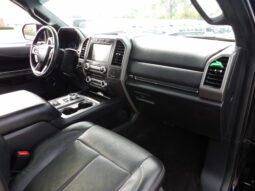 
2018 Ford Expedition MAX XLT SUV full									