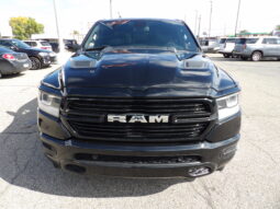 2019 Ram 1500 Laramie Crew Cab full