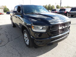 2019 Ram 1500 Laramie Crew Cab full