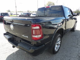2019 Ram 1500 Laramie Crew Cab full