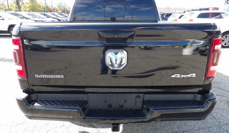 
								2019 Ram 1500 Laramie Crew Cab full									