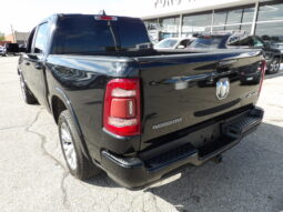 2019 Ram 1500 Laramie Crew Cab full
