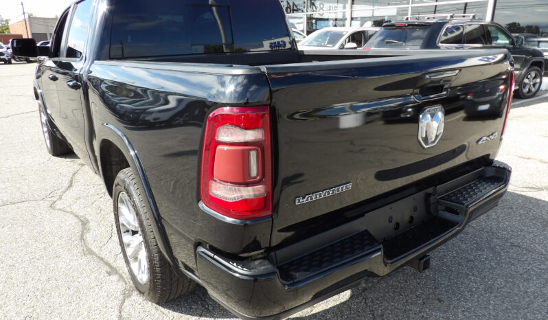 
								2019 Ram 1500 Laramie Crew Cab full									