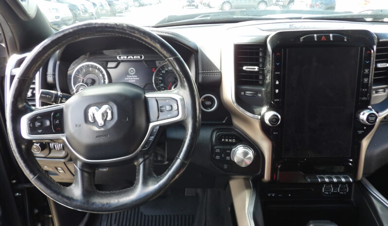 
								2019 Ram 1500 Laramie Crew Cab full									