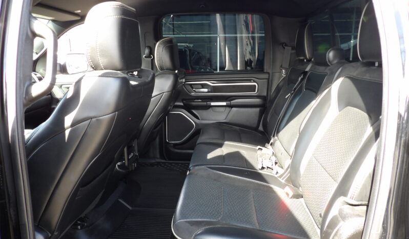 
								2019 Ram 1500 Laramie Crew Cab full									