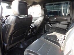 2019 Ram 1500 Laramie Crew Cab full