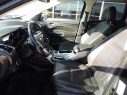 
										2013 Ford Escape SEL SUV full									