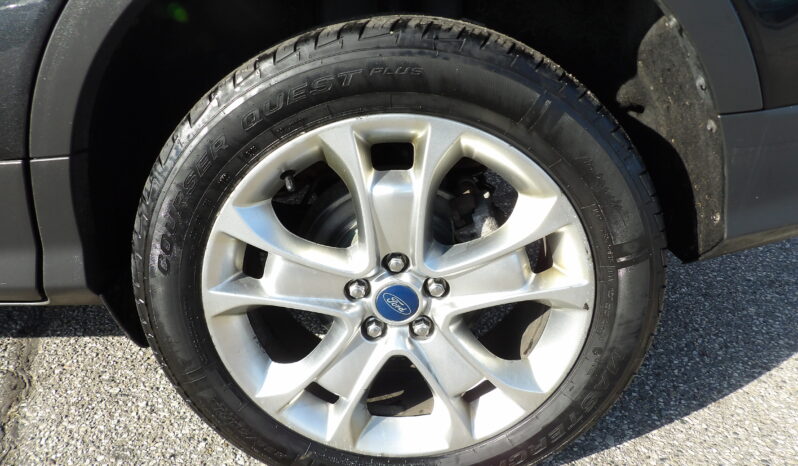 
								2013 Ford Escape SEL SUV full									