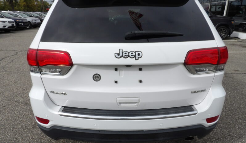 
2017 Jeep Grand Cherokee Limited SUV full									