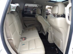 
2017 Jeep Grand Cherokee Limited SUV full									