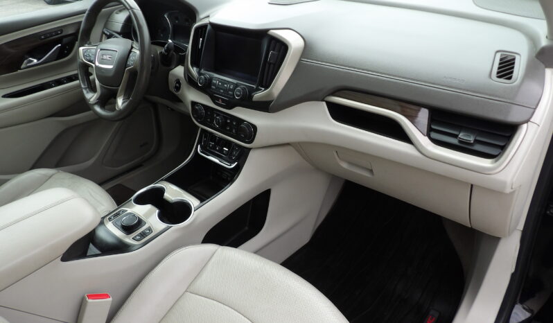 
								2018 GMC Terrain Denali SUV full									