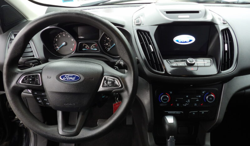 
2017 Ford Escape SE SUV full									
